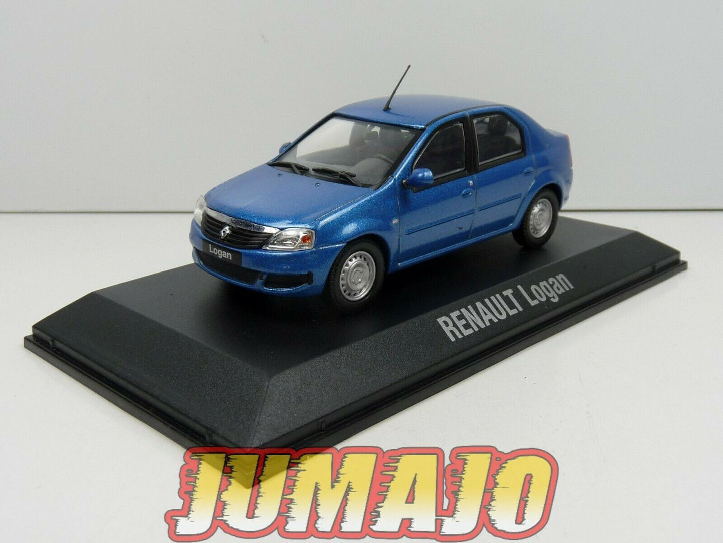 REN28 Voiture 1/43 NOREV : RENAULT Logan 2005