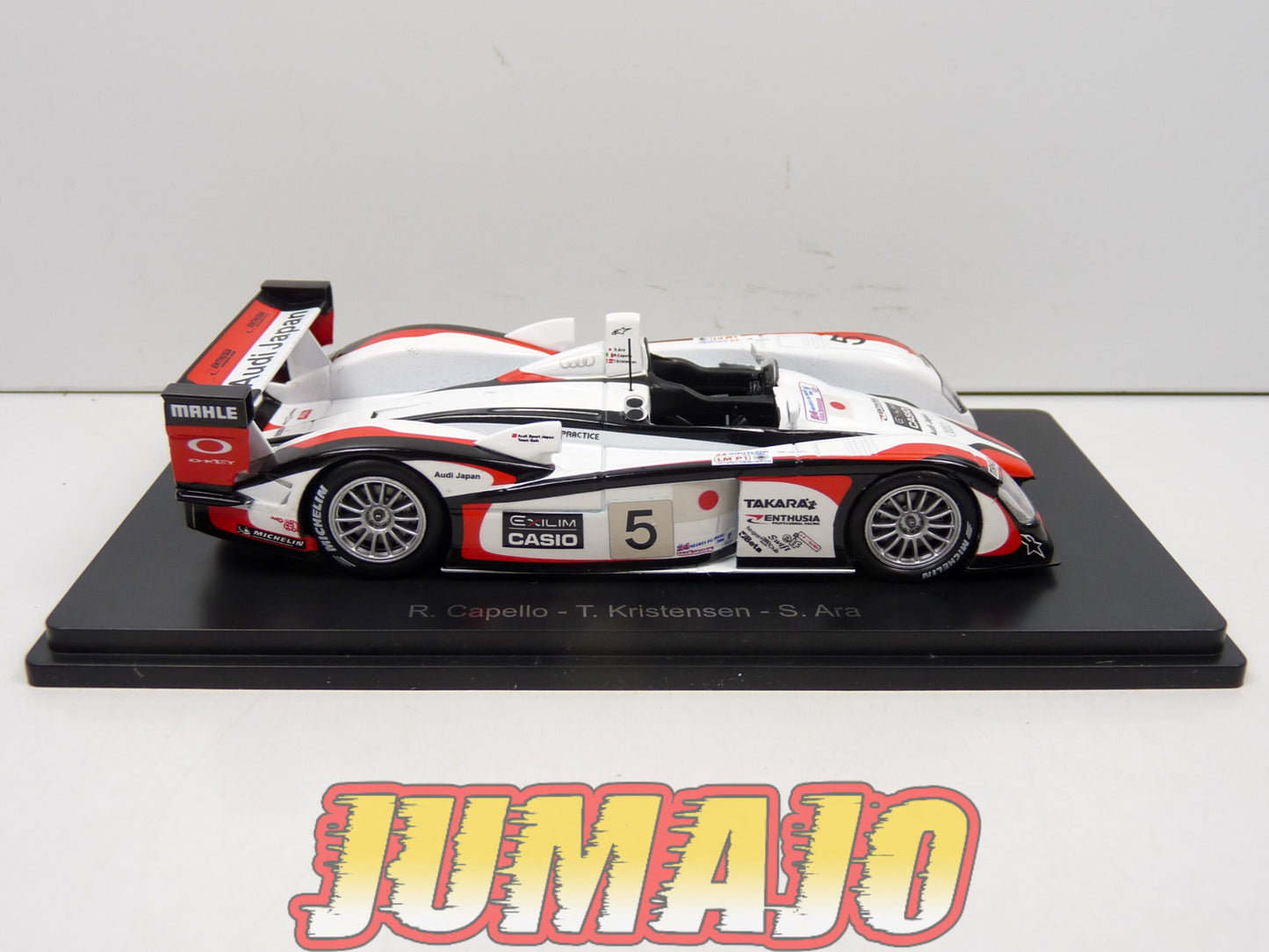 24H45 1/43 HACHETTES 24 Heures Le Mans Audi R8 Winner 2004 Capello