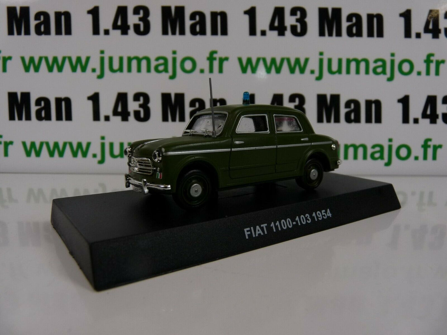CR23 voiture 1/43 CARABINIERI : FIAT 1100-103 1954