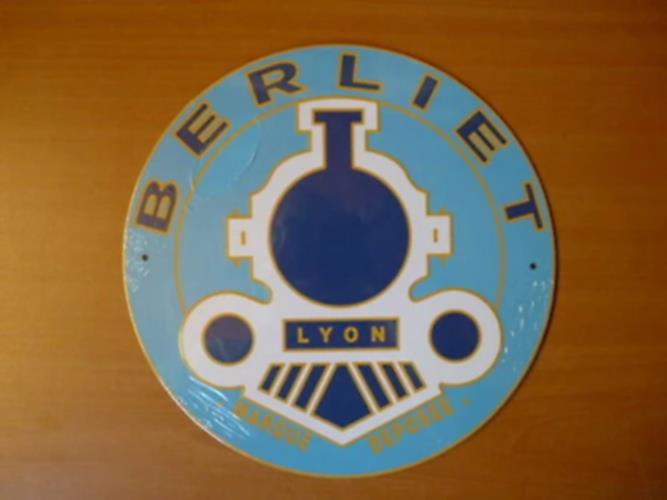 PB48 PLAQUES PUB tolée age d'or de l'Automobile n°90 : 21 cm BERLIET rond