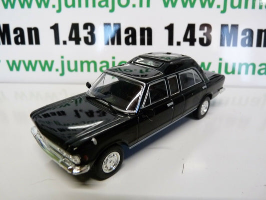 PL186 Voiture 1/43 IXO IST DeAgostini POLOGNE : FIAT 130 Papamobile