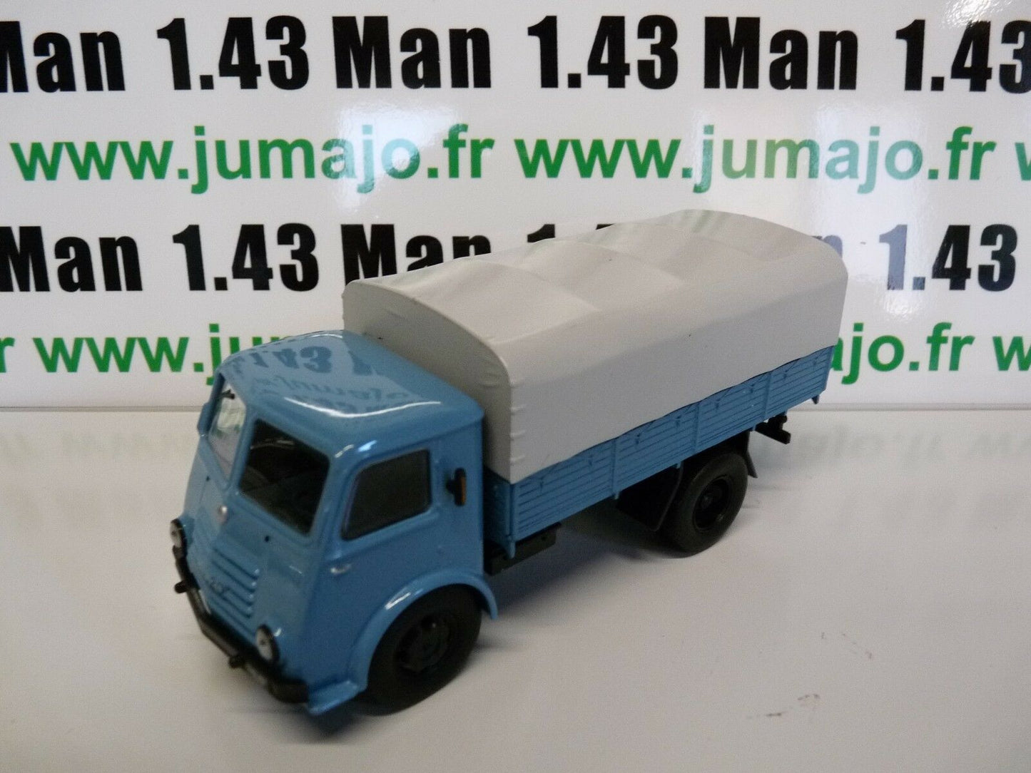 PL185 Camion 1/43 IXO IST DeAgostini POLOGNE : camion bâché STAR 20
