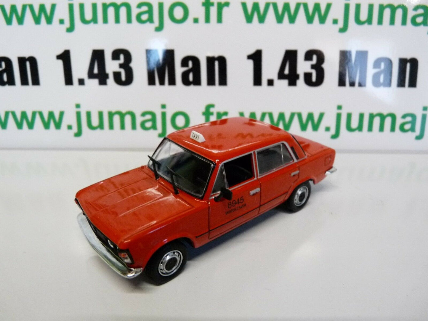 PL172 Voiture 1/43 IXO IST DeAgostini POLOGNE : FIAT 125P Taxi Varsovie Warszawa