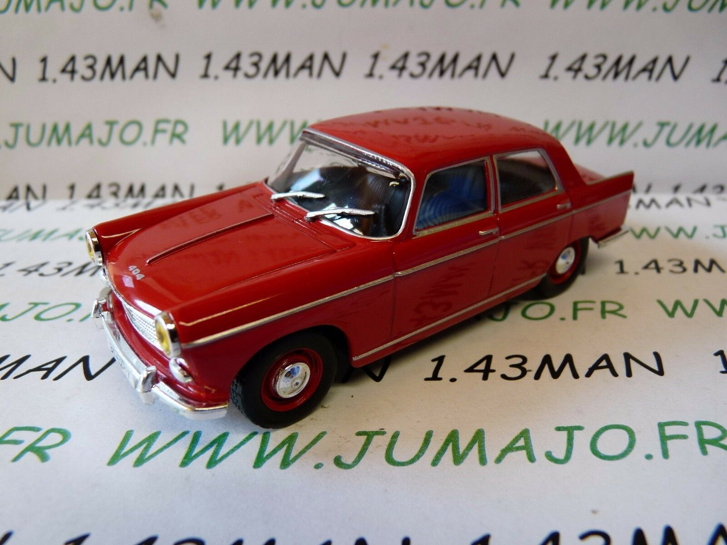 PL21 Voiture 1/43 IXO IST DeAgostini POLOGNE : PEUGEOT 404