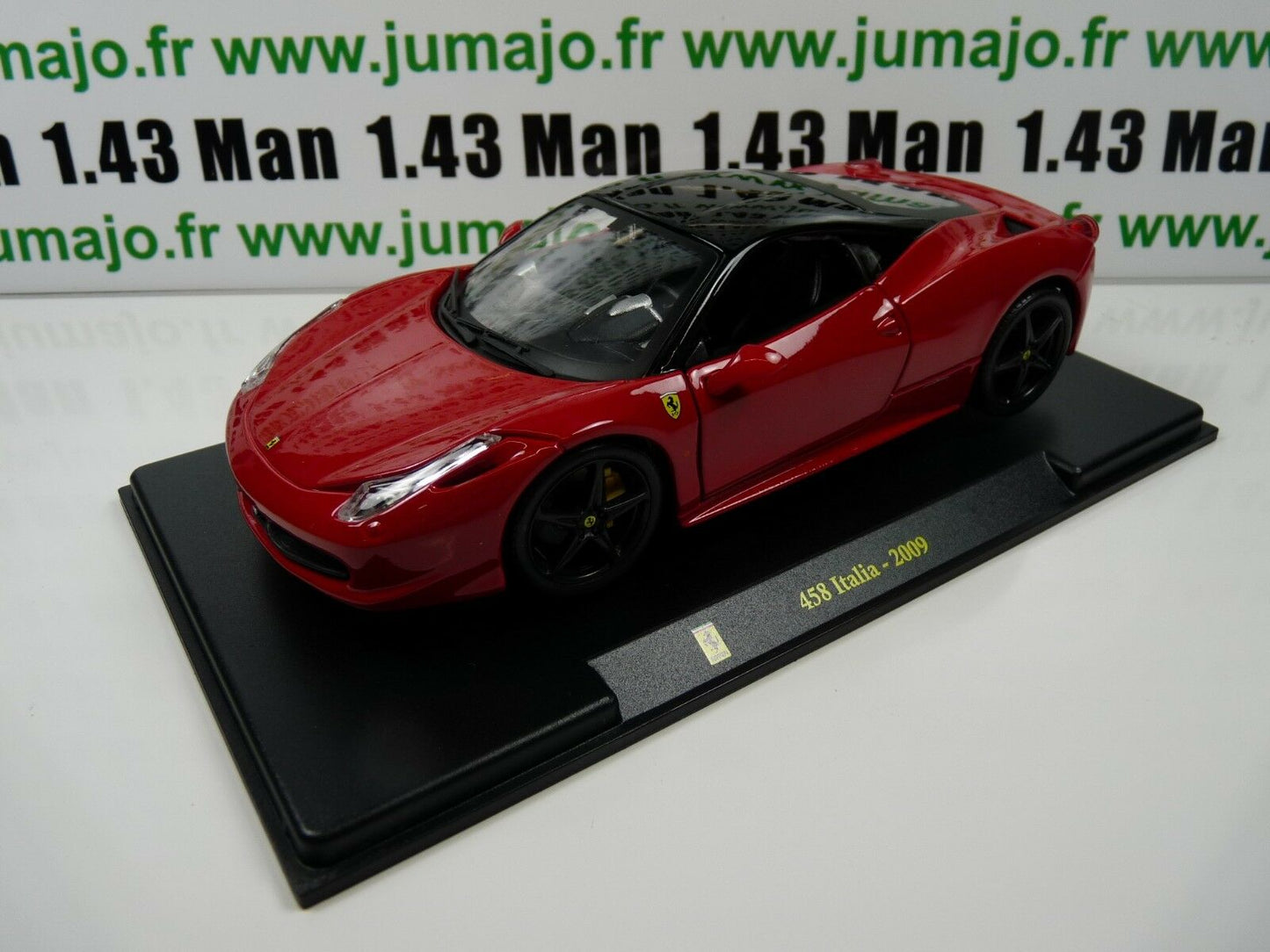 FVQ59 Voiture 1/24 HACHETTE FERRARI GT : 458 ITALIA-2009 Boîte cassée