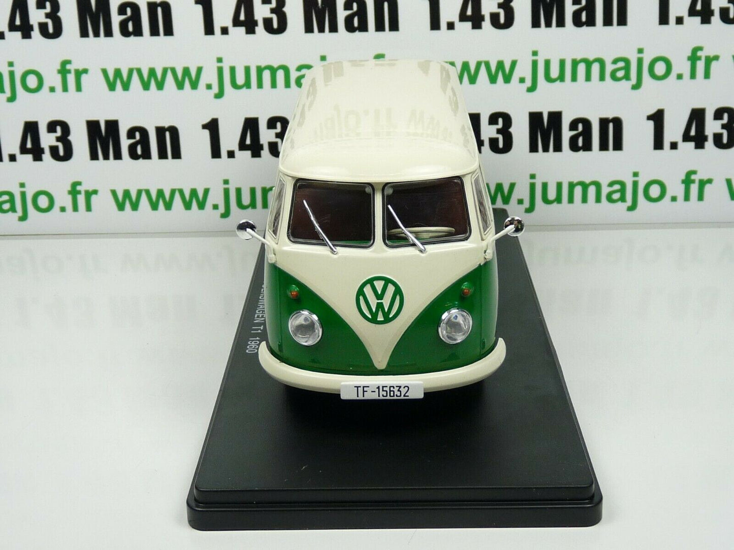 VQ12 Voiture 1/24 SALVAT : VOLKSWAGEN T1 (1960)