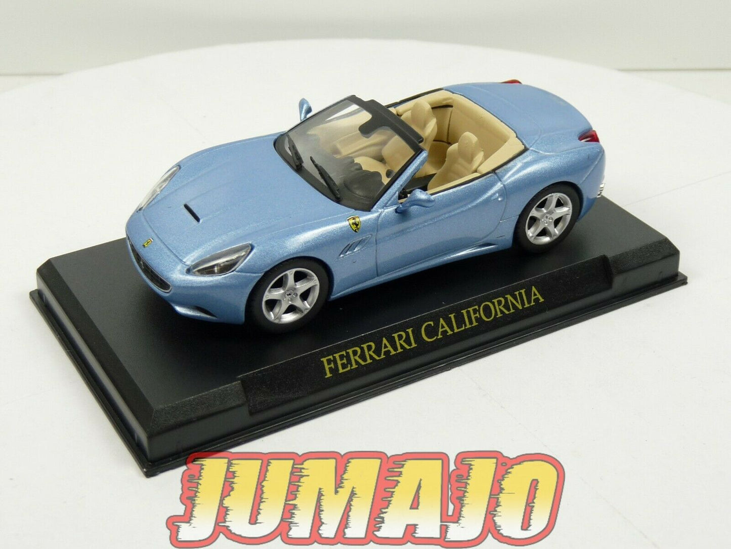 FER21 voiture 1/43 IXO Altaya : FERRARI California