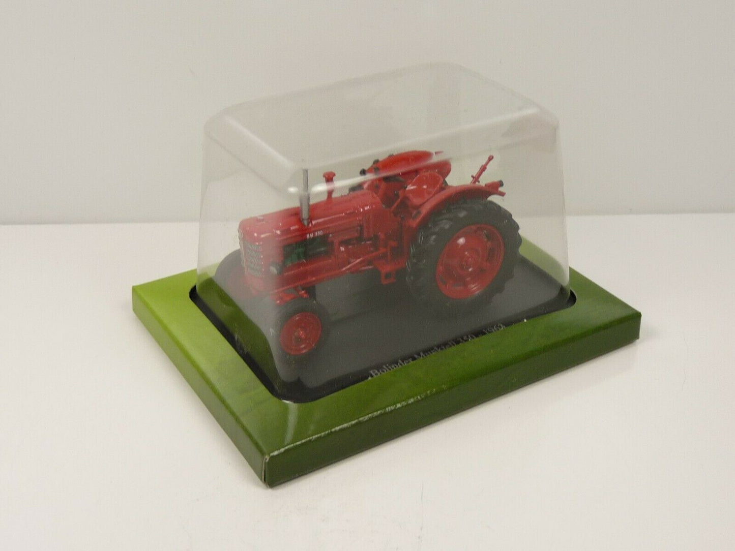 TR41 Tracteur 1/43 universal Hobbies : BOLINDER Munktell 350 1963