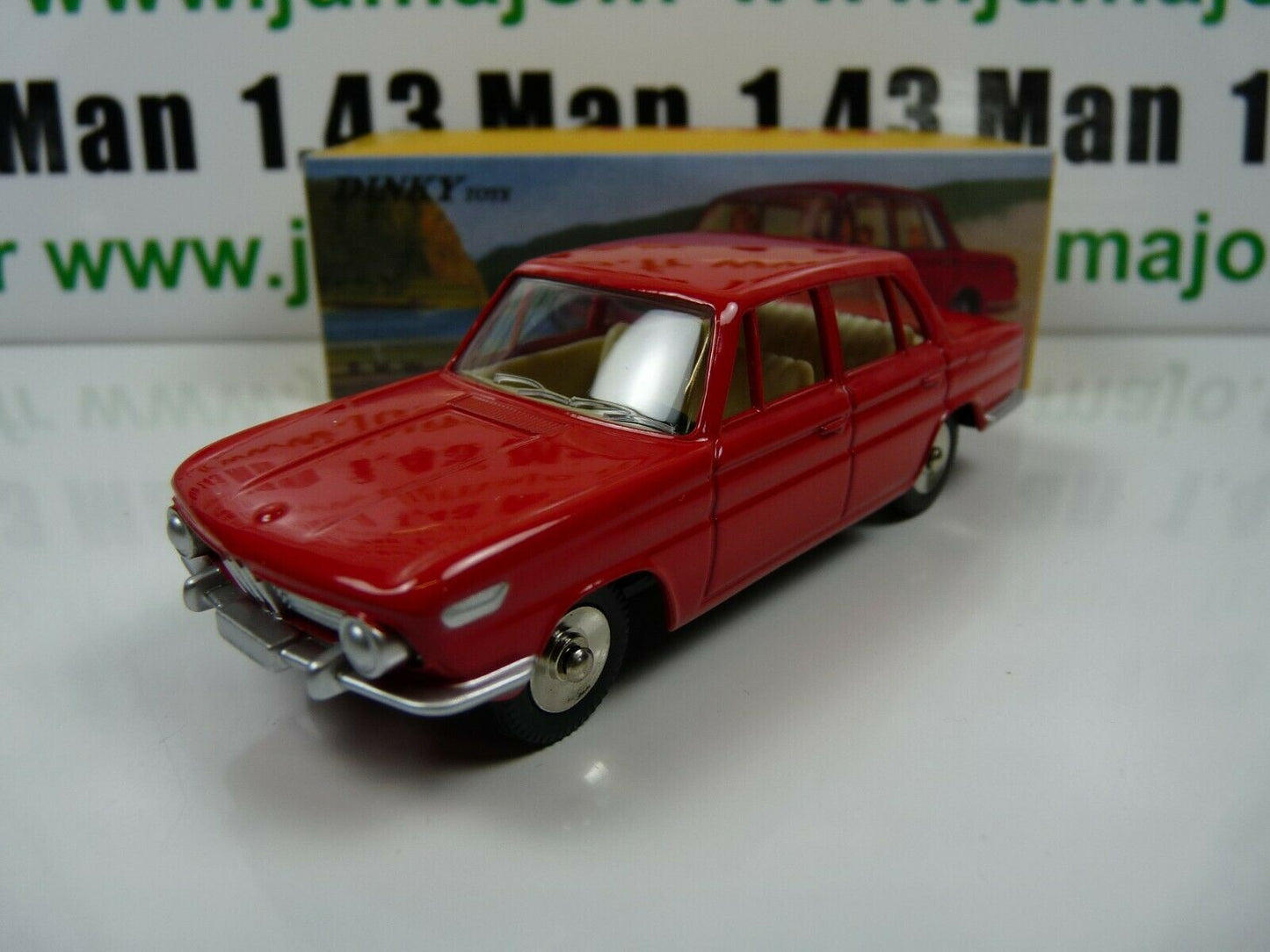 DT224 Voiture 1/43 réédition DINKY TOYS DeAgostini : BMW 1500