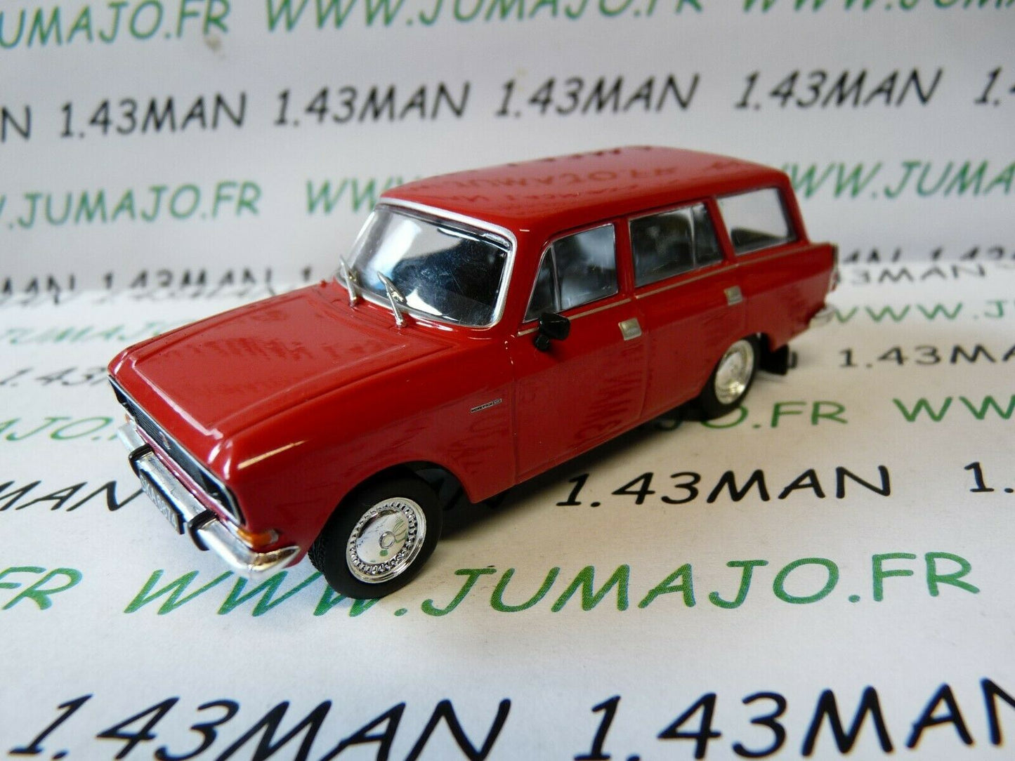 PL57 Voiture 1/43 IXO IST DeAgostini POLOGNE : MOSKVITCH 2137