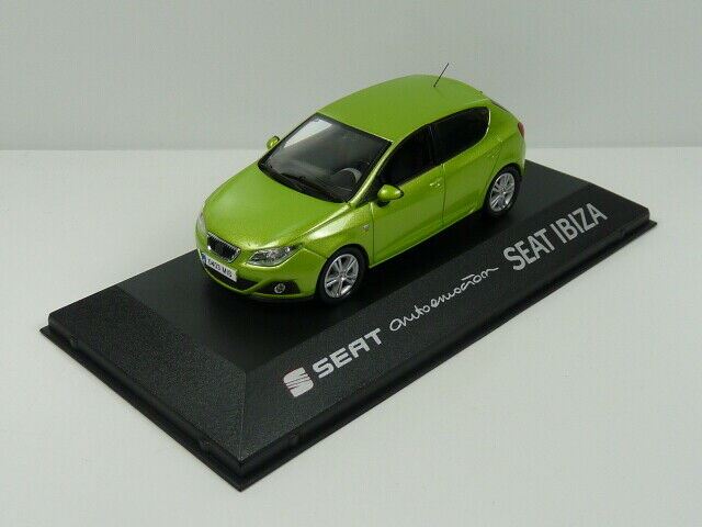 SEA29 Voiture 1/43 SEAT dealer models FISCHER : Ibiza 5 portes