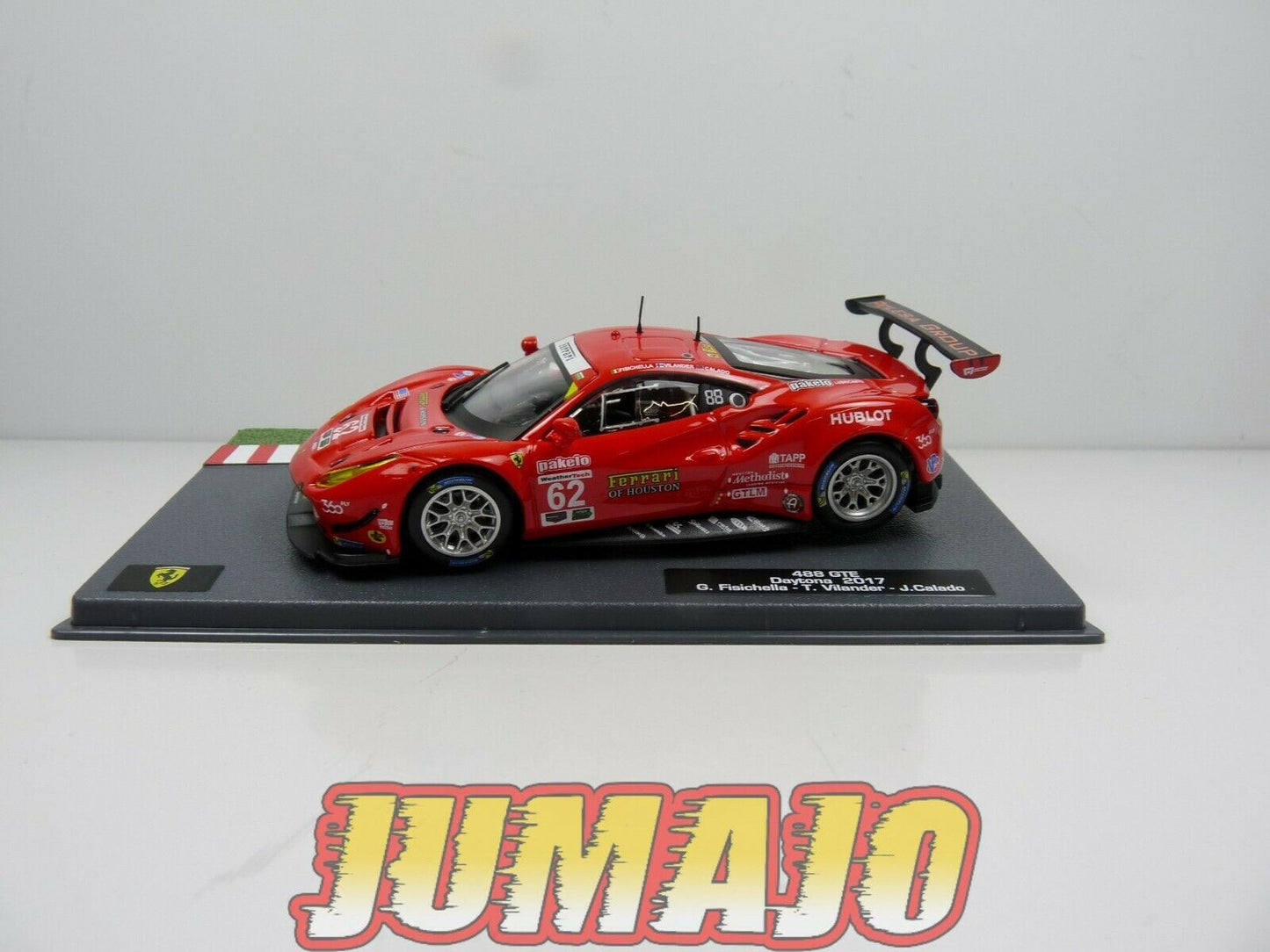 CF1 voiture 1/43 HACHETTES IXO FERRARI sport : Daytona 488 GTE 2017 #62 Calado