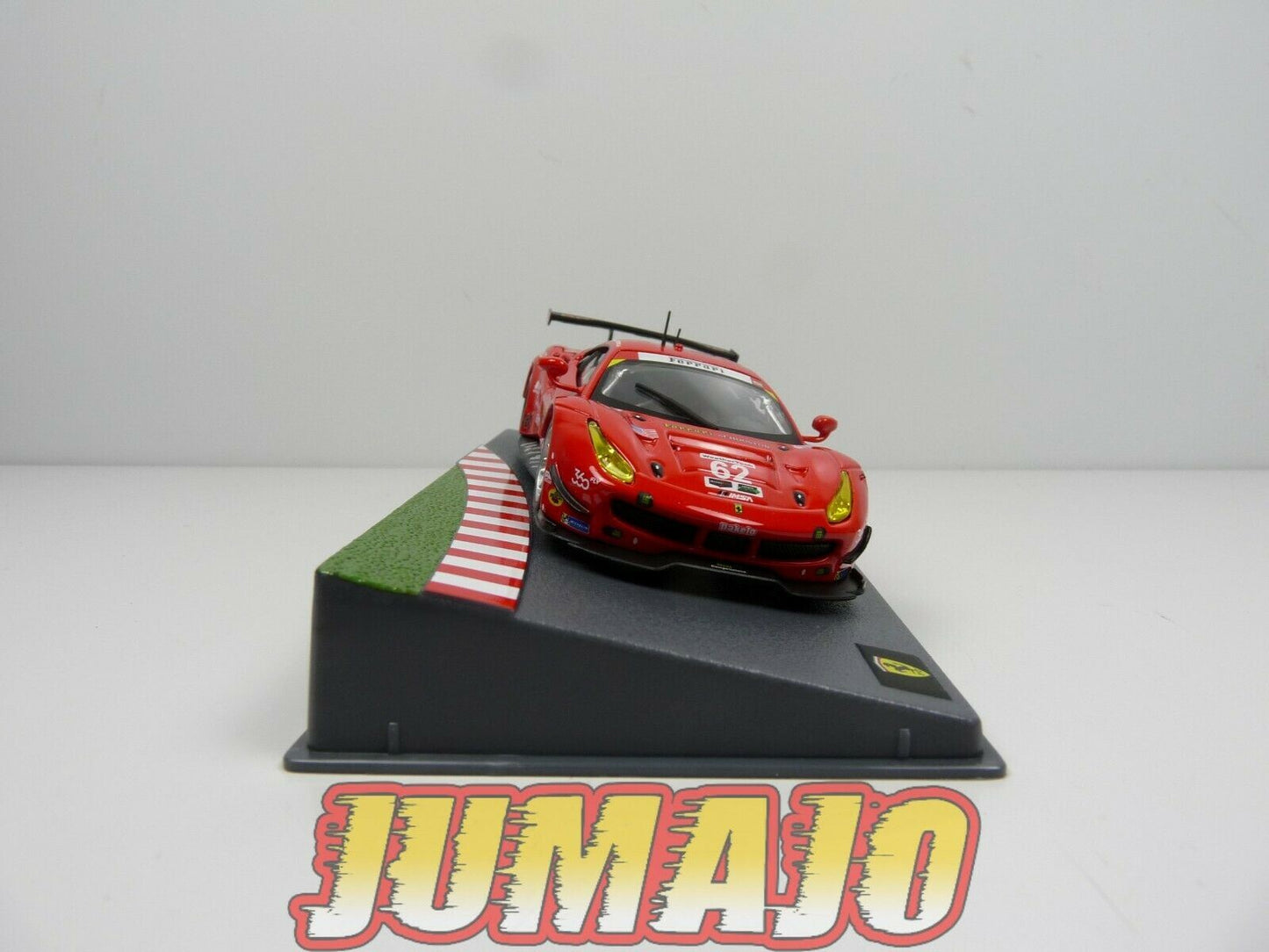 CF1 voiture 1/43 HACHETTES IXO FERRARI sport : Daytona 488 GTE 2017 #62 Calado