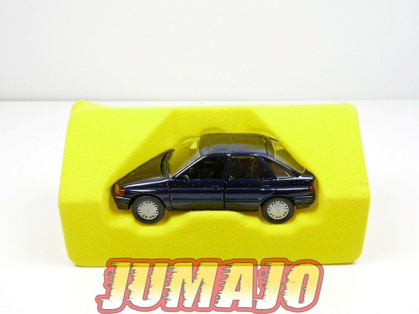 FRD4 voiture 1/43 SCHABAK made in Germany : FORD ESCORT MkIII bleue démontable