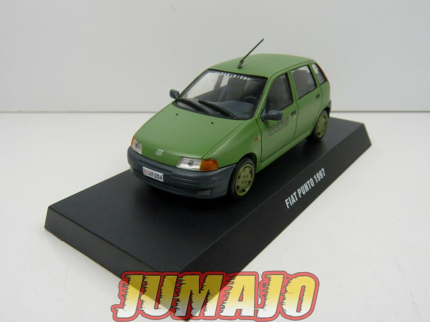 CR41 voiture 1/43 DeAGOSTINI CARABINIERI : FIAT PUNTO 1997