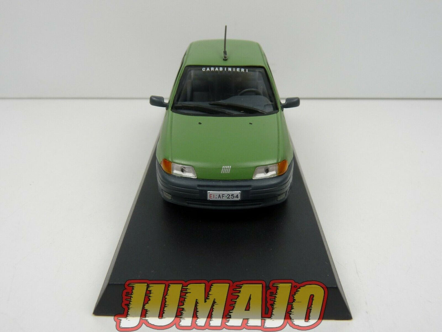CR41 voiture 1/43 DeAGOSTINI CARABINIERI : FIAT PUNTO 1997