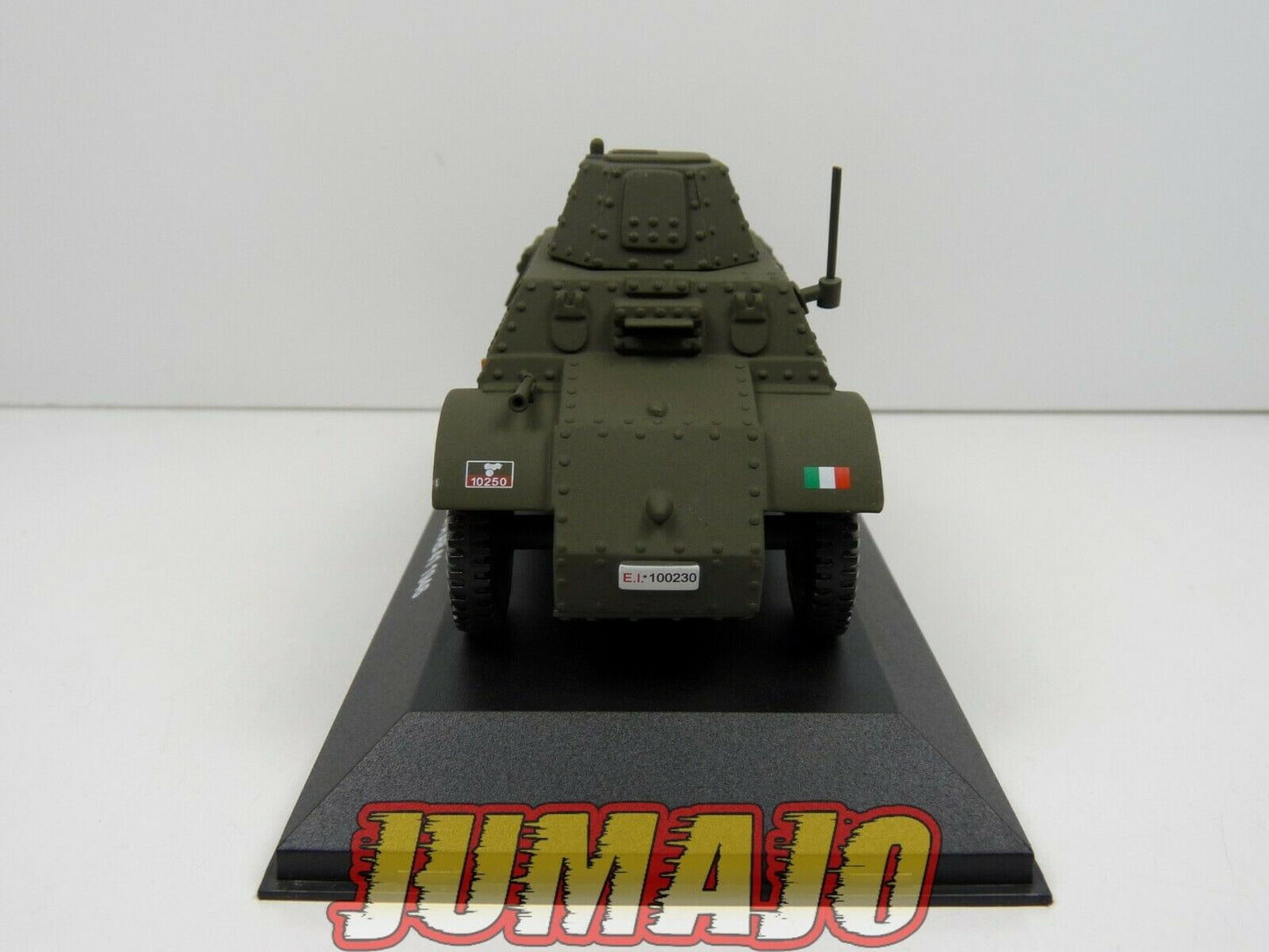 CR37 voiture 1/43 CARABINIERI : ANSALDO SPA AB 41 1946