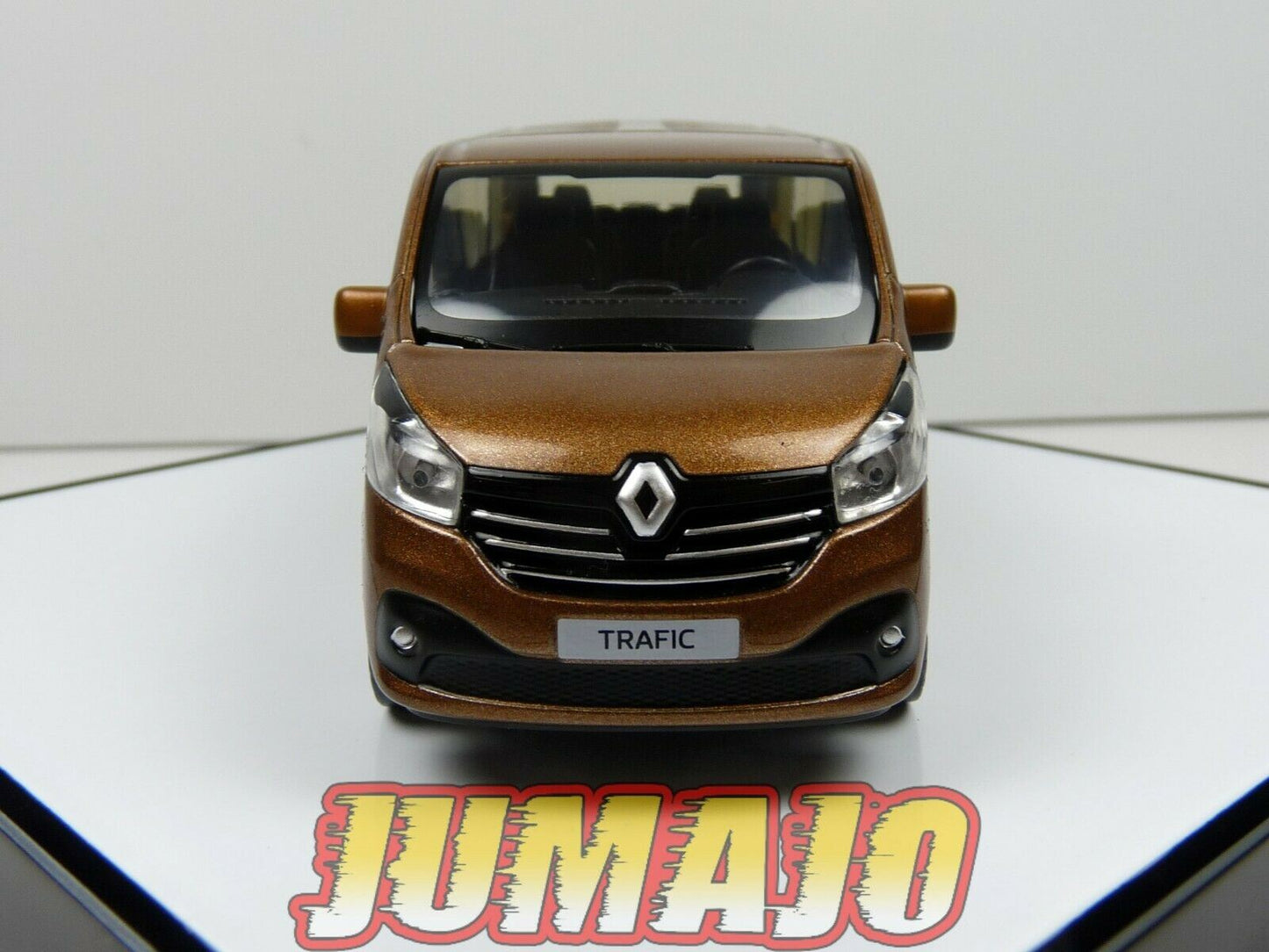 REN11 Voiture 1/43 NOREV Dealer Pack : RENAULT Trafic III Combi Grand 2018