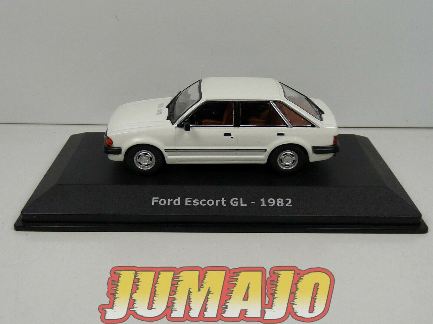 HAC25 1/43 NOREV Hachettes GRECE : FORD ESCORT GL 1982 blanche
