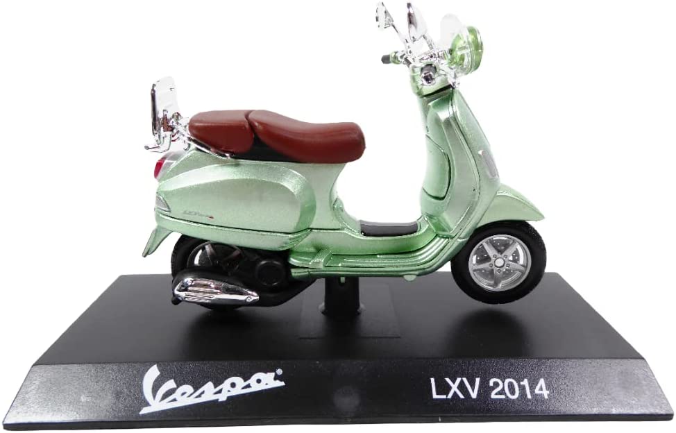 Lot 2 MOTO VESPA ITALIE Fassi Toys 1/18 : 946 Bellissima + LXV