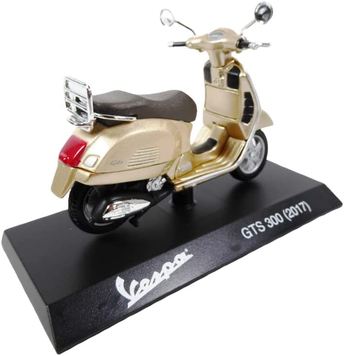 Lot 4 MOTO VESPA ITALIE Fassi Toys 1/18 : Modèles 2014 et 2017