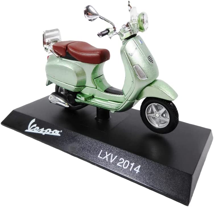 Lot 2 MOTO VESPA ITALIE Fassi Toys 1/18 : 946 Bellissima + LXV