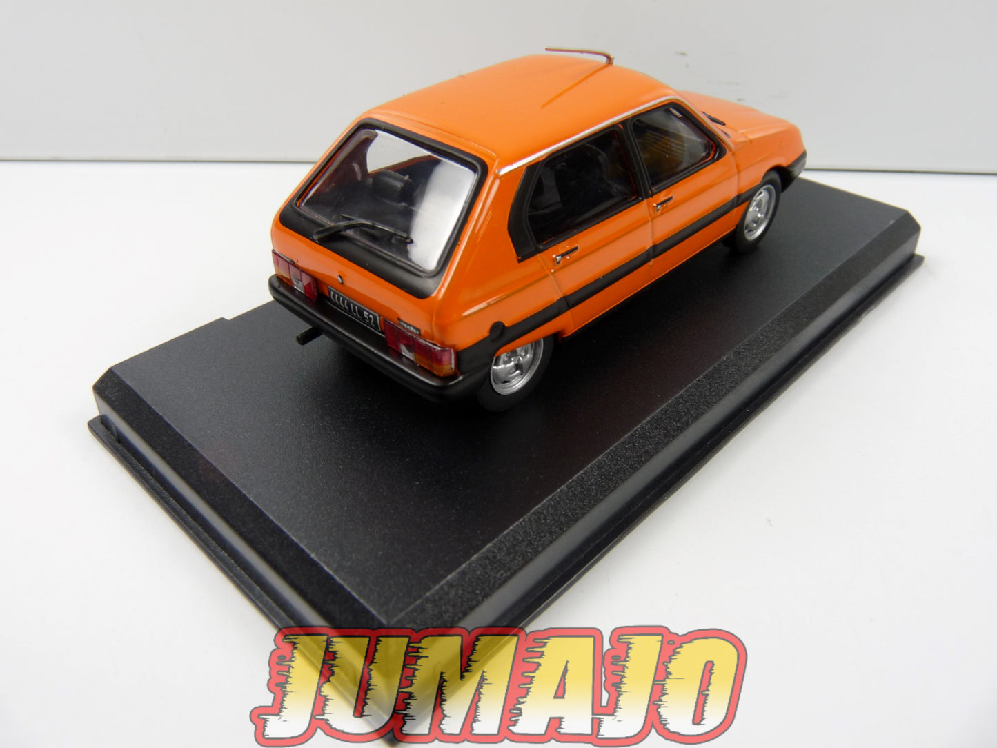 AP113 voiture 1/43 AUTO PLUS IXO : CITROEN Visa 1981