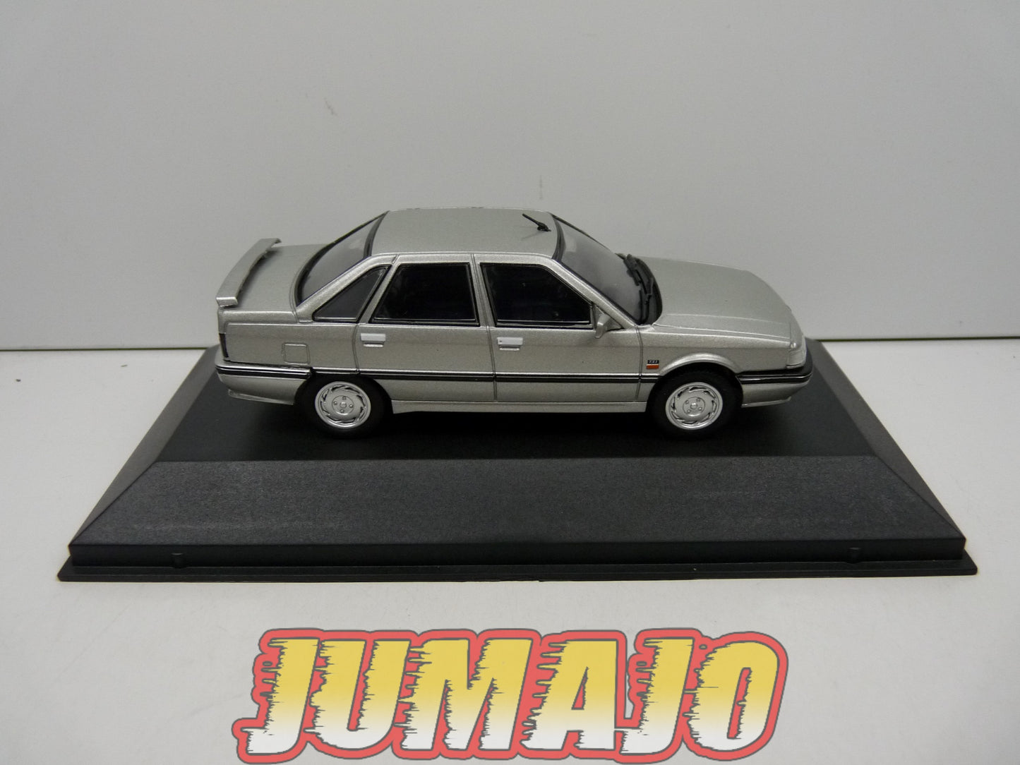 AQV23 Voiture 1/43 SALVAT Inolvidables 80/90 : RENAULT 21 TXI 1993