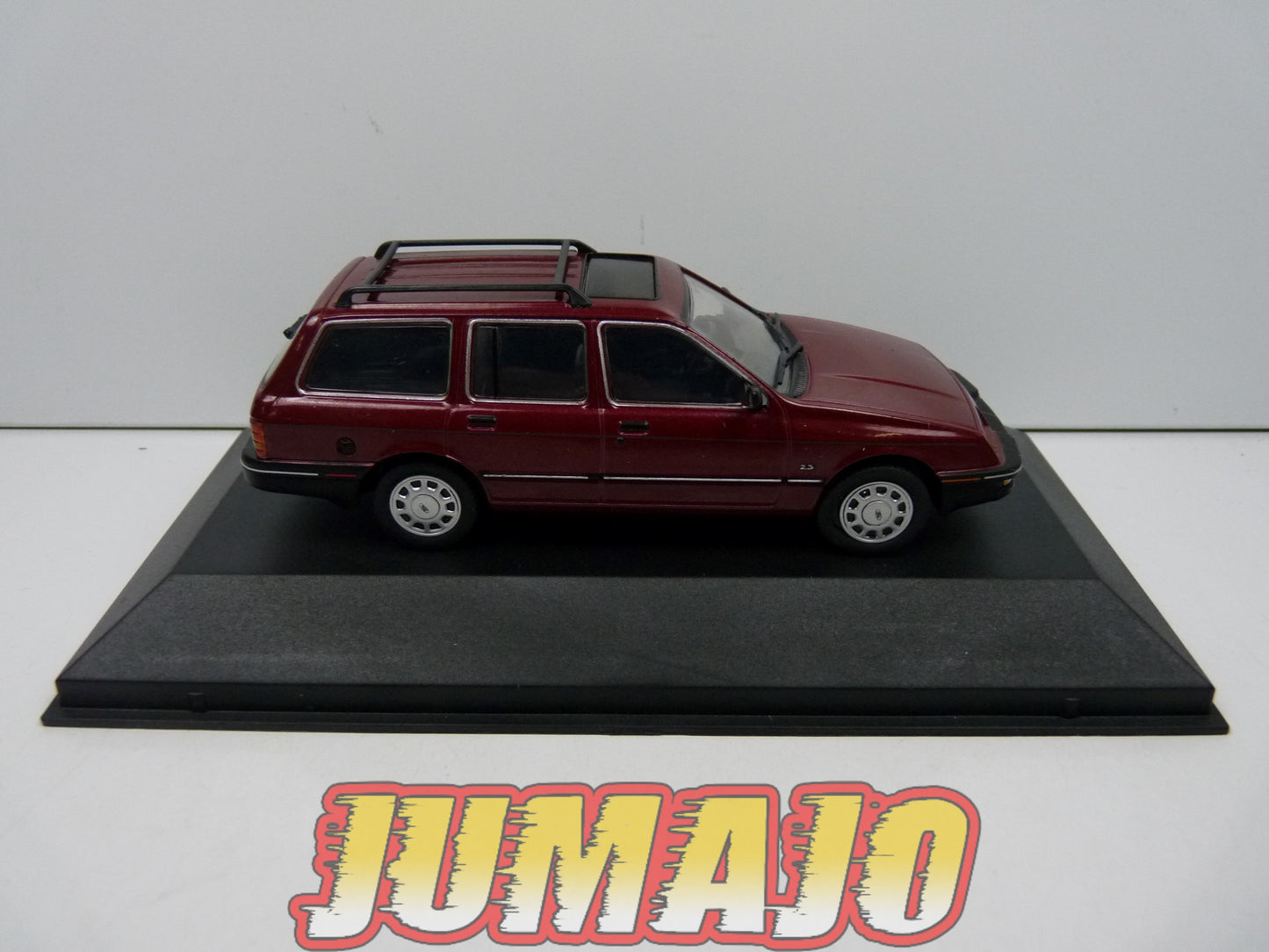AQV24 Voiture 1/43 SALVAT Inolvidables 80/90 : FORD Sierra Ghia Rural Break 1988