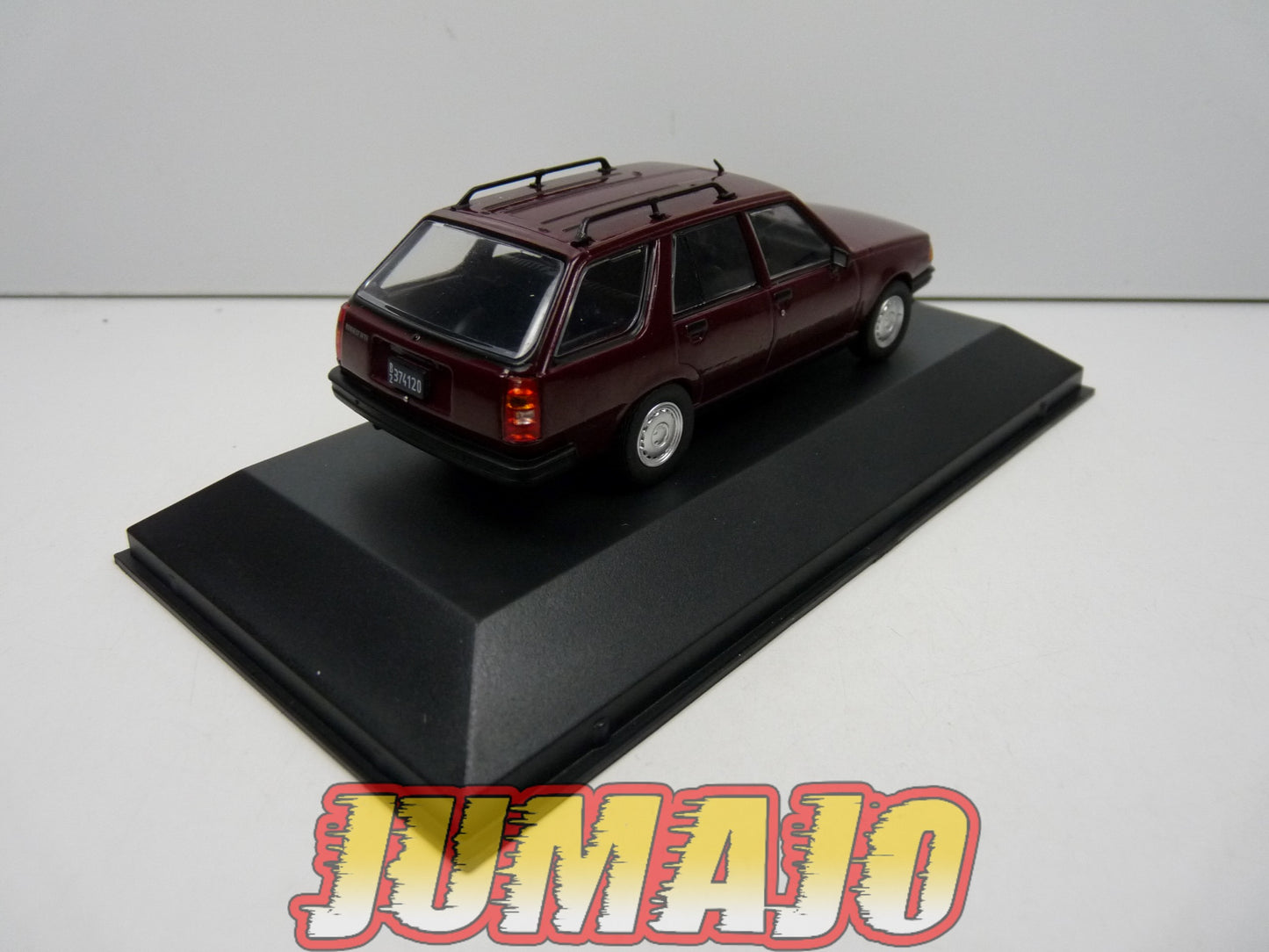 AQV27 Voiture 1/43 SALVAT Inolvidables 80/90 : RENAULT 18 TS Break 1992