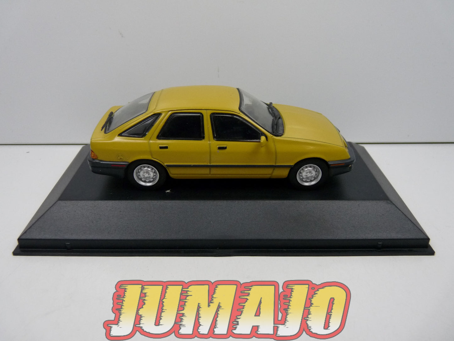 AQV28 Voiture 1/43 SALVAT Inolvidables 80/90 : FORD Sierra L 1984