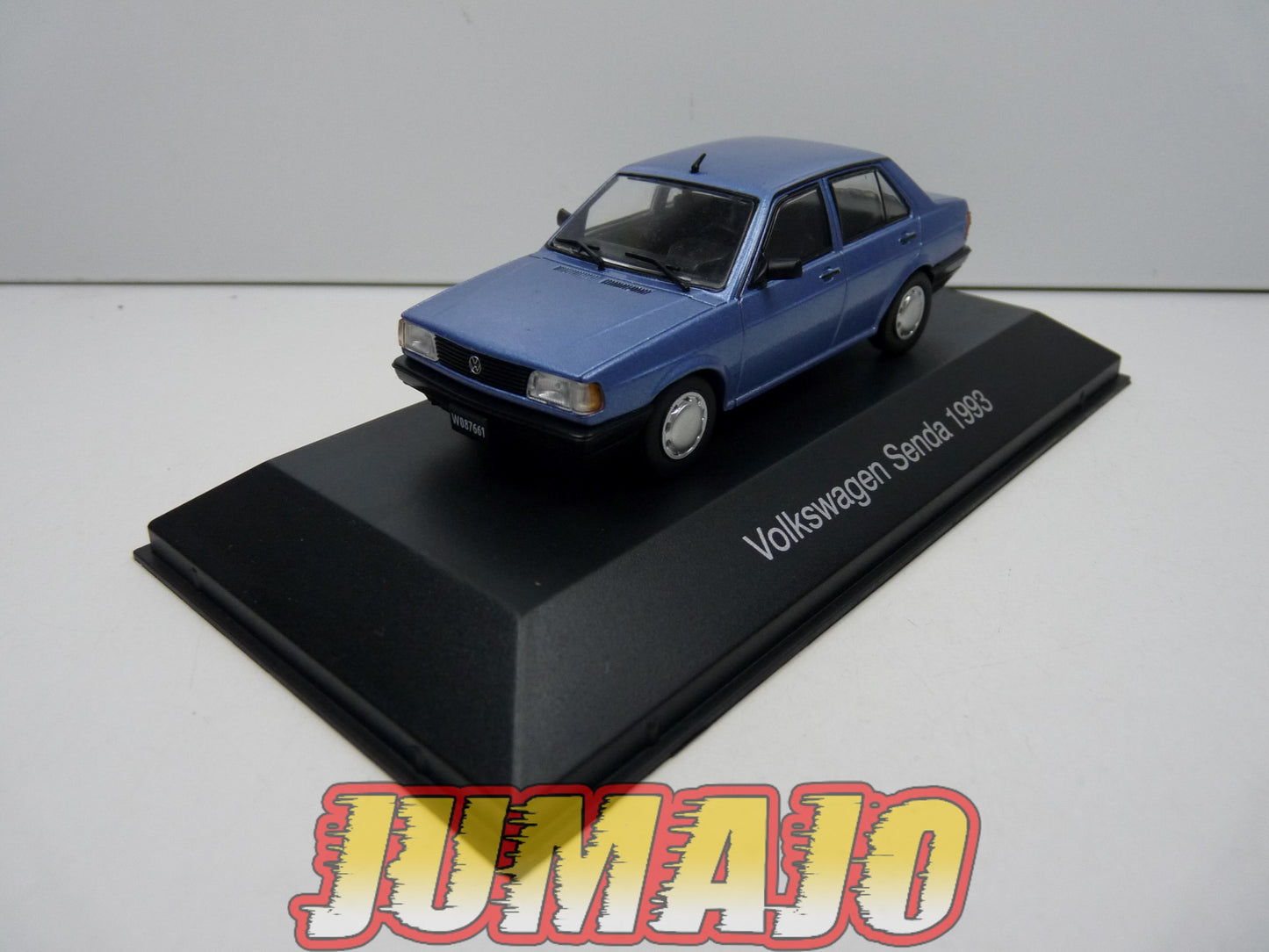 AQV30 Voiture 1/43 SALVAT Inolvidables 80/90 : VOLKSWAGEN Senda 1993