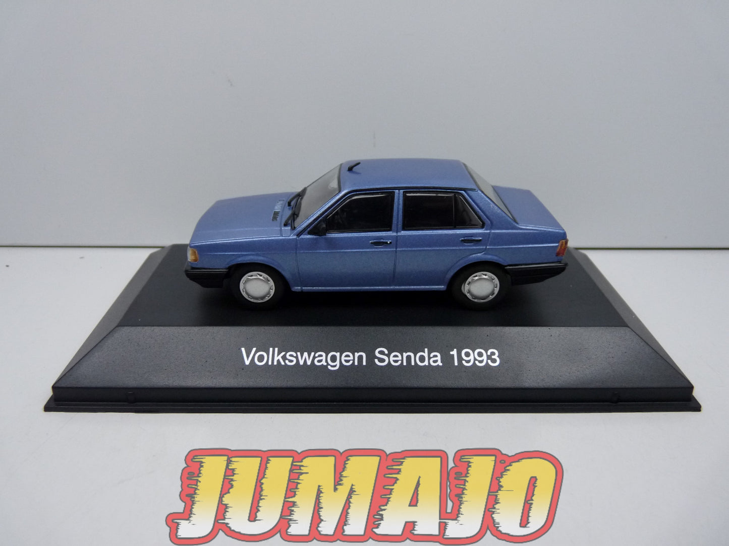 AQV30 Voiture 1/43 SALVAT Inolvidables 80/90 : VOLKSWAGEN Senda 1993