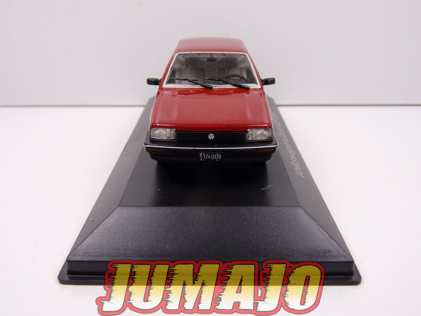AQV32 Voiture 1/43 SALVAT Inolvidables 80/90 : VOLKSWAGEN Carat CD Passat 1987