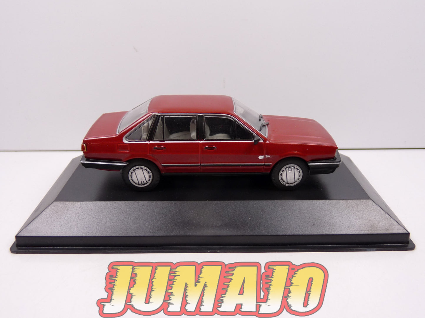 AQV32 Voiture 1/43 SALVAT Inolvidables 80/90 : VOLKSWAGEN Carat CD Passat 1987