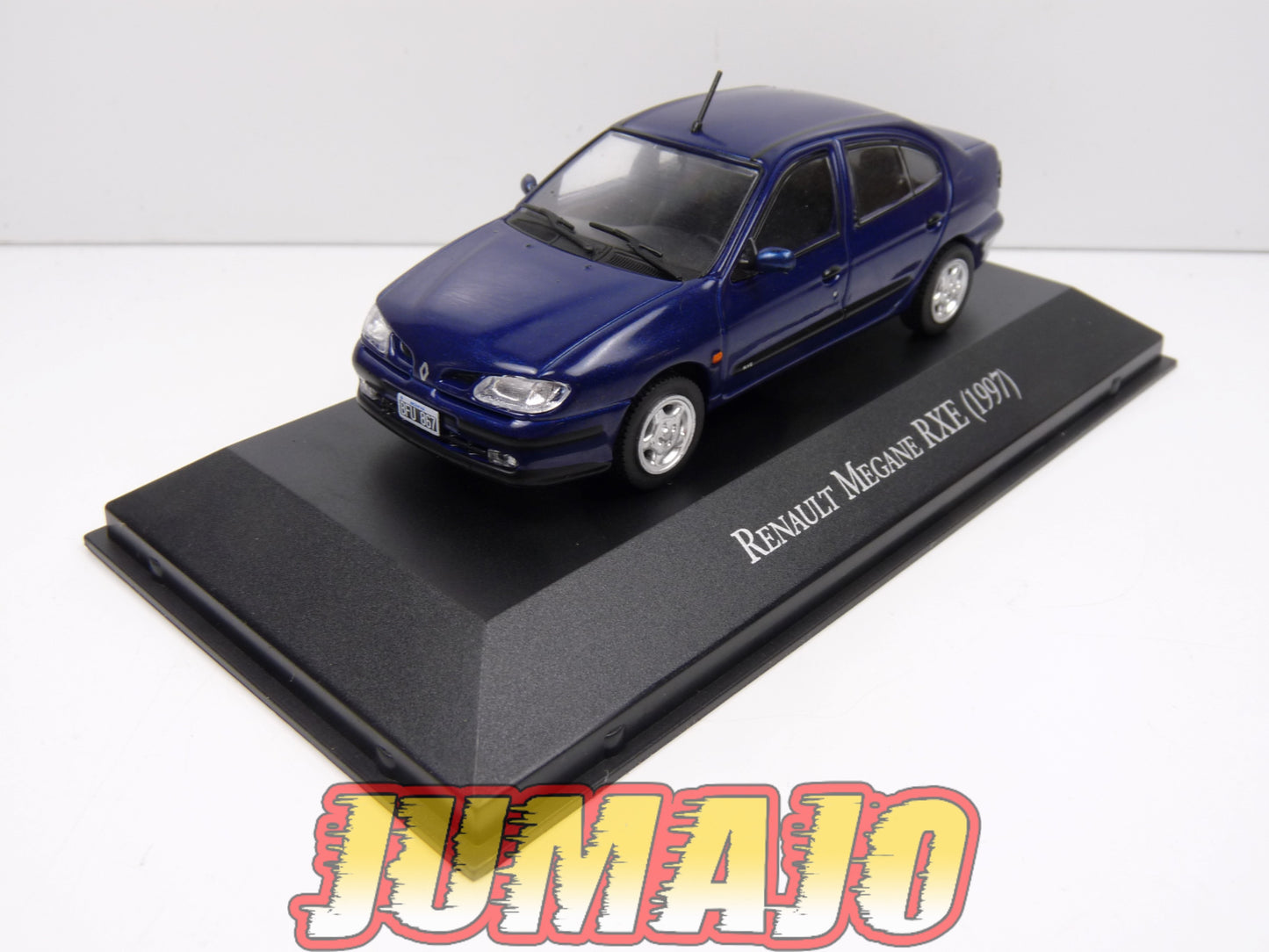 AQV58 Voiture 1/43 SALVAT Inolvidables 80/90 : RENAULT Megane RXE 1997