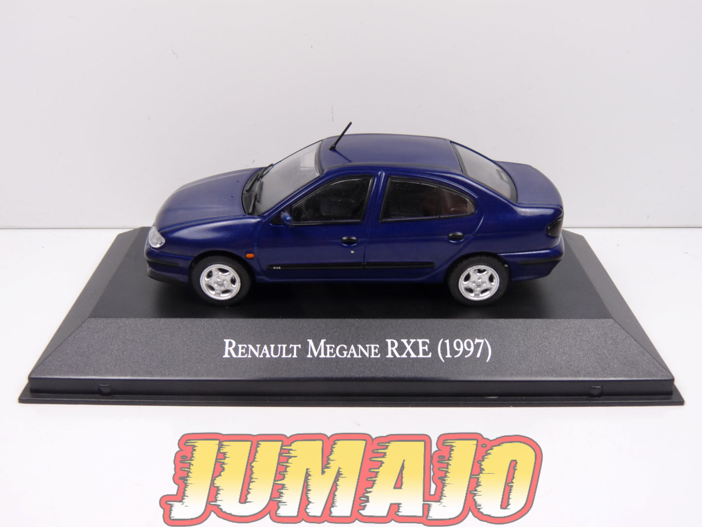 AQV58 Voiture 1/43 SALVAT Inolvidables 80/90 : RENAULT Megane RXE 1997
