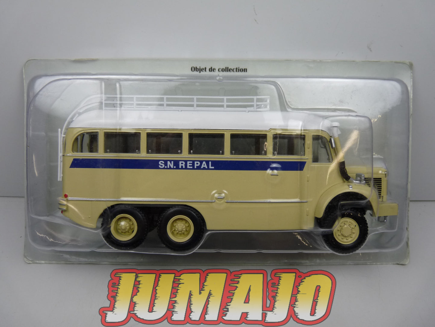 BER29 CAMIONS 1/43 Hachette IXO BERLIET GBC 8 M 6x6 Car Saharien