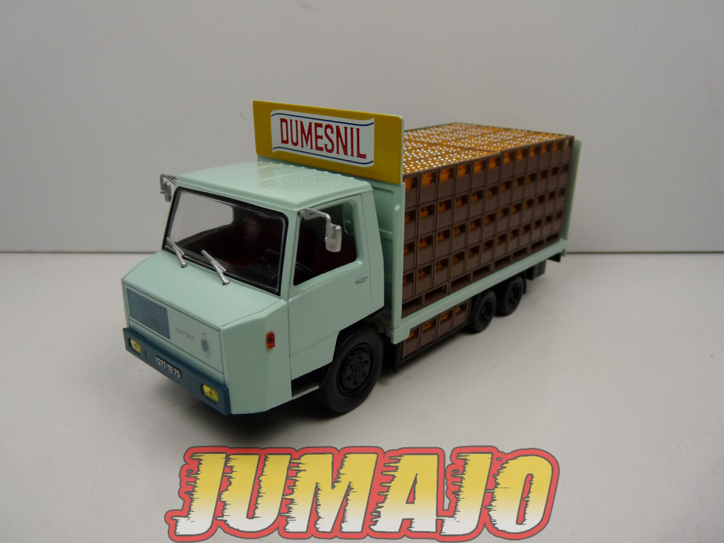 BER30 CAMIONS 1/43 Hachette IXO BERLIET Tekel Transport de Boissons 1966