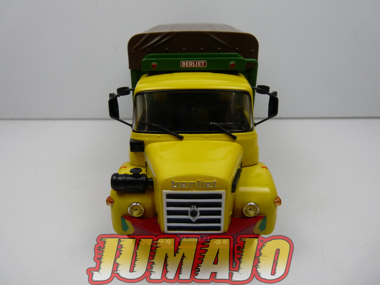 BER33 CAMIONS 1/43 Hachette IXO BERLIET GL900 5 Tonnes 1976