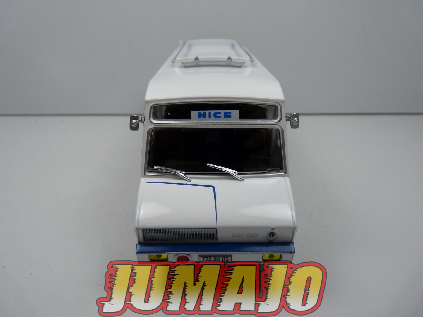 BER35 CAMIONS 1/43 Hachette IXO BERLIET Stradair Autocar 1965