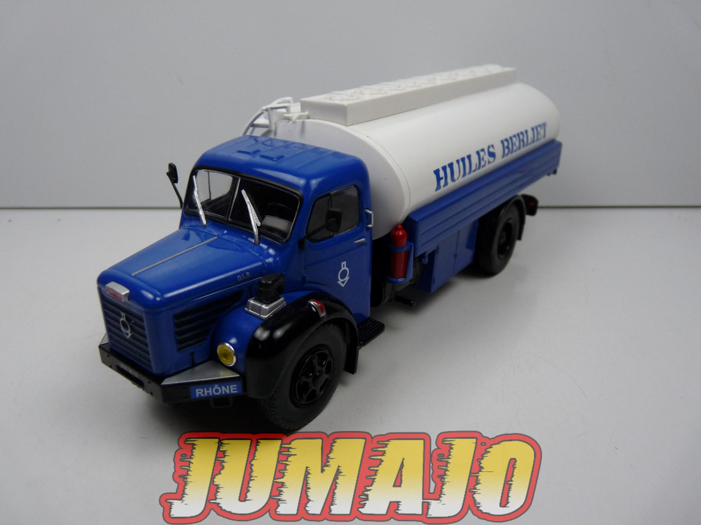 BER39 CAMIONS 1/43 Hachette IXO BERLIET GLR8 M2 Citerne Huiles Berliet 1960