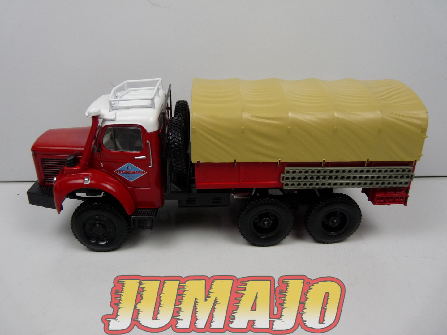 BER3 CAMIONS 1/43 Hachette IXO BERLIET GBC 8M Gazelle Cent mille dollars au soleil