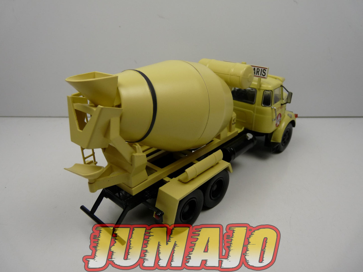 BER5 CAMIONS 1/43 Hachette IXO BERLIET Malaxeur PMH 12 Béton de Paris