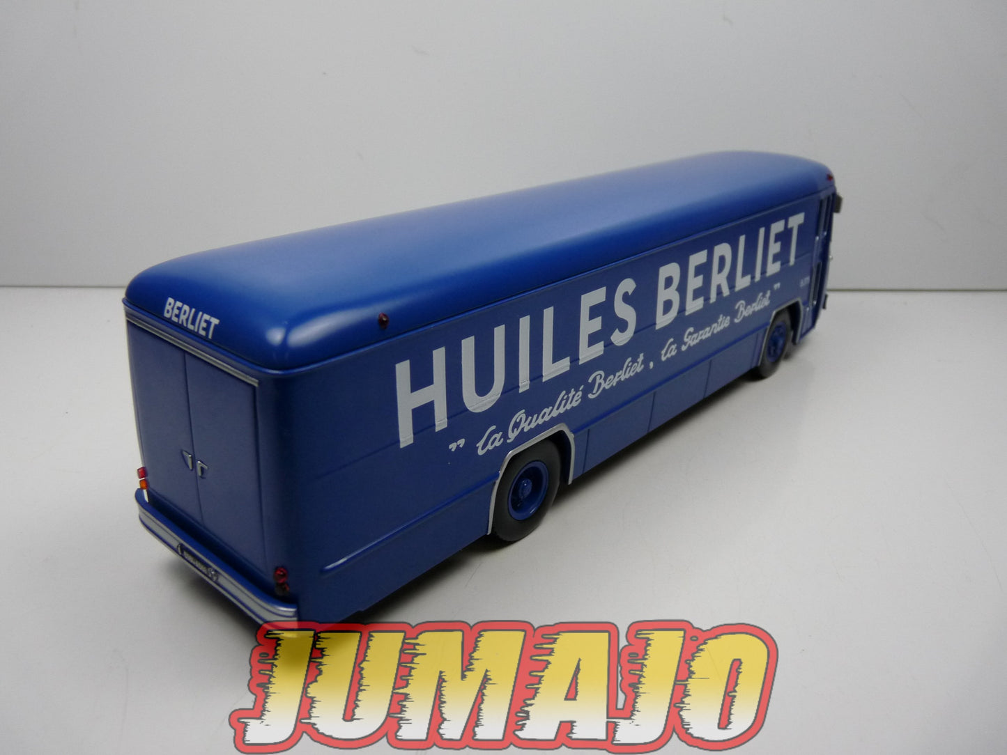 BER8 CAMIONS 1/43 Hachette IXO BERLIET PLK8 Bus Huiles Berliet