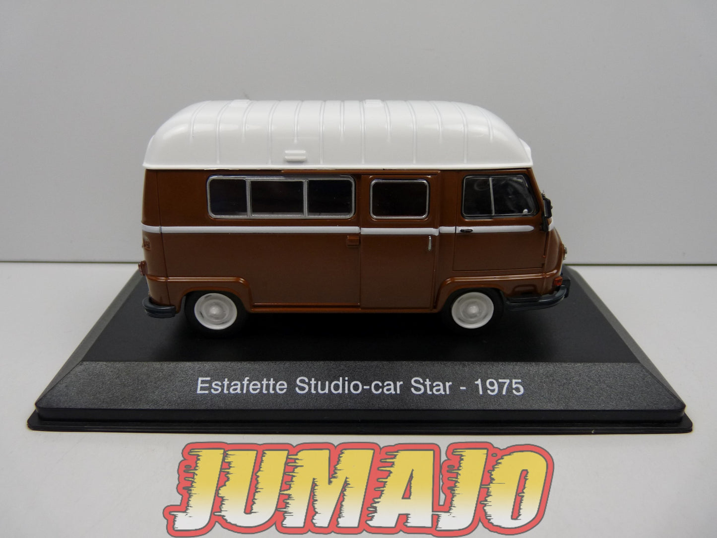 CCE9 1/43 camping cars hachettes IXO : Renault estafette studio car star 1975
