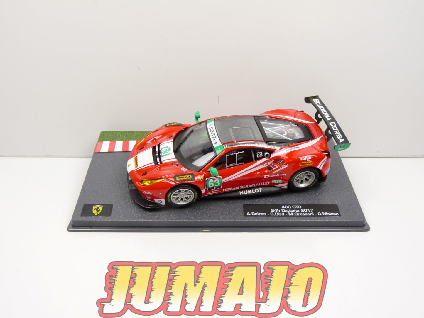 CF3 voiture 1/43 HACHETTES IXO FERRARI sport : 488 GT3 24h Daytona 2017 #63