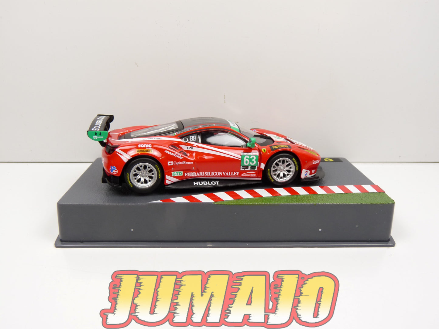 CF3 voiture 1/43 HACHETTES IXO FERRARI sport : 488 GT3 24h Daytona 2017 #63