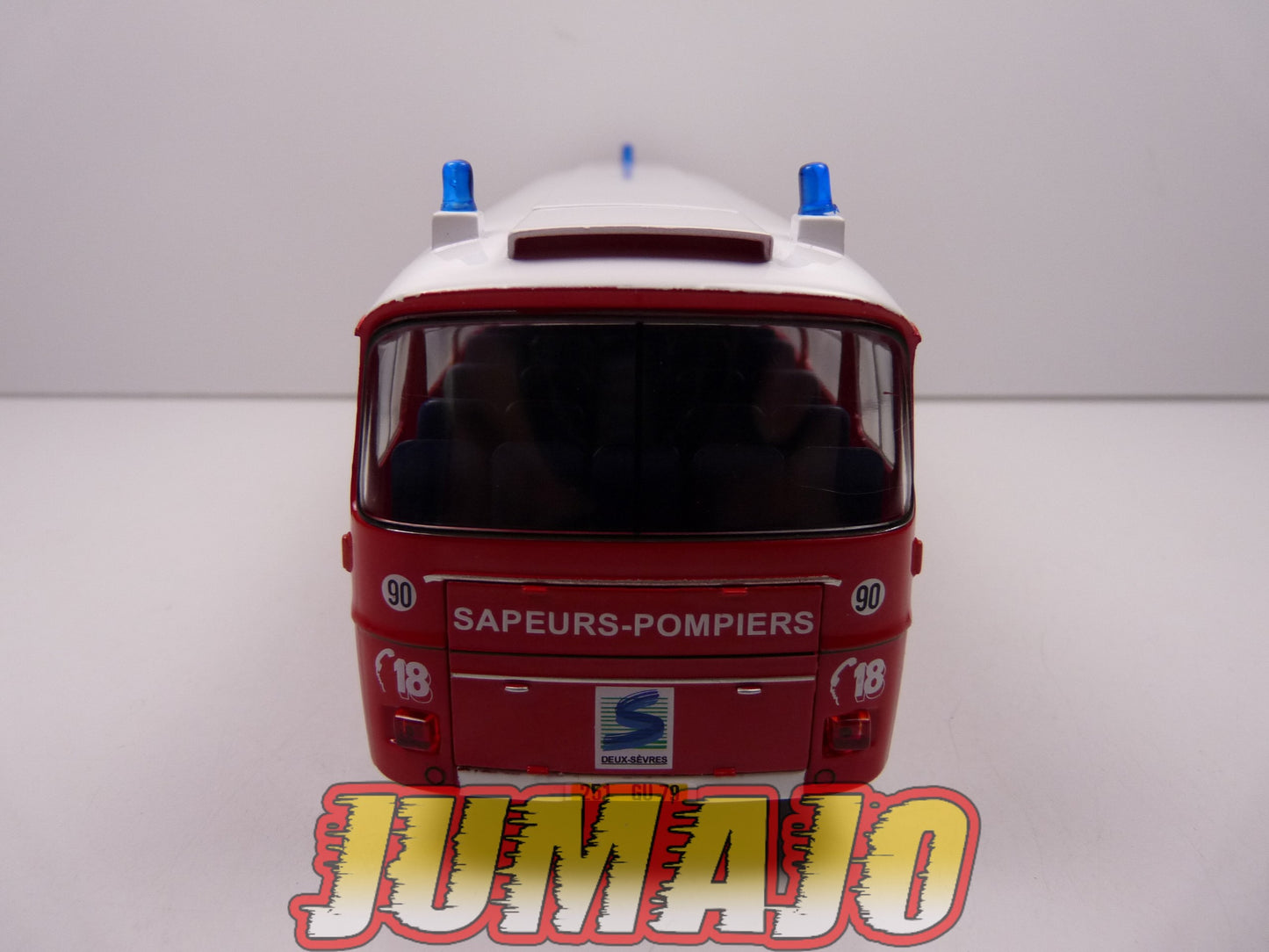 CP19 POMPIERS 1/43 altaya IXO Autocar Saviem SC5P