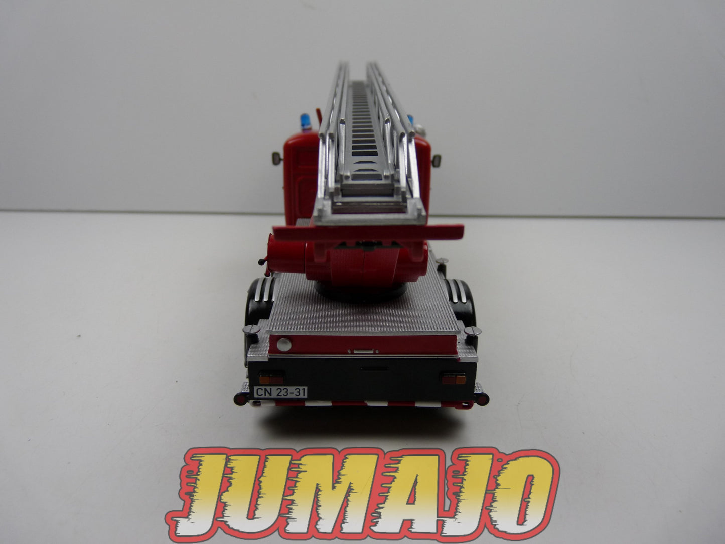 CP85 POMPIERS 1/43 altaya IXO Ifa S4000